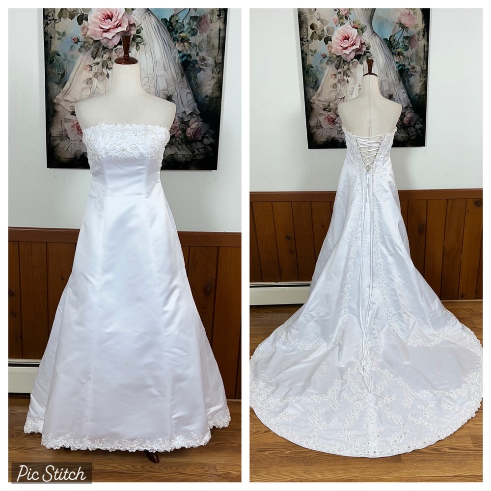 Strapless wedding dress